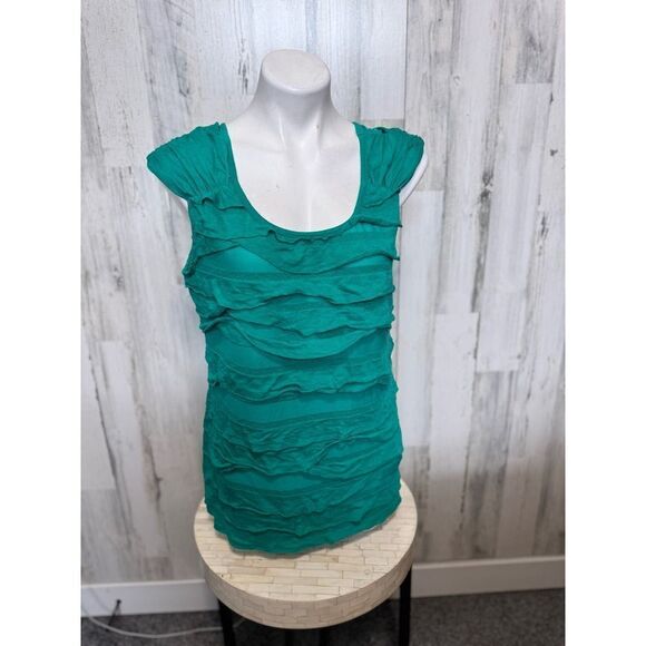 Green blouse - Picture 3 of 5